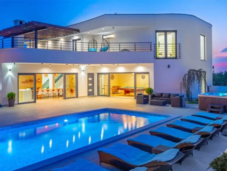 Villas